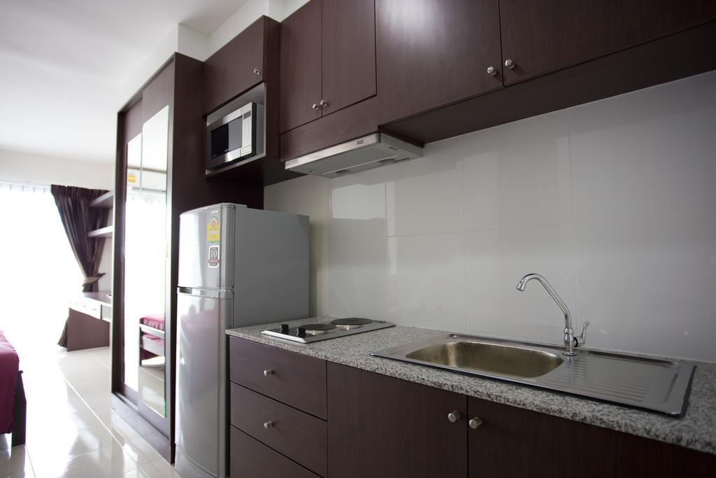 Ratchy Condo Бан Саре Стая снимка